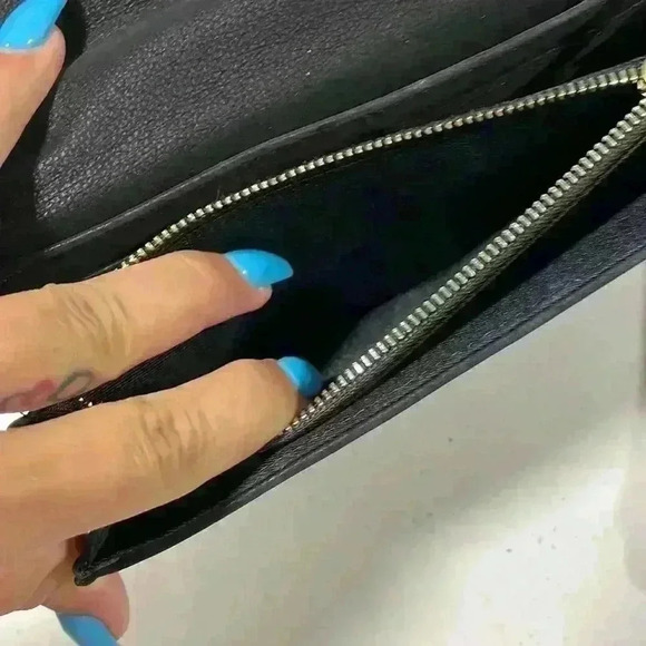 HOUSE of Want Crossbody Wallet with pearls Black and gold - New! - Picture 6 of 10